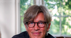 Actor Eric Roberts