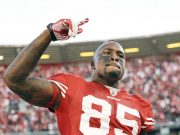 Former Pro Bowl Tight End Vernon Davis
