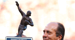 Hall of Fame Catcher Johnny Bench