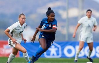 North Carolina Courage Midfielder Brianna Pinto